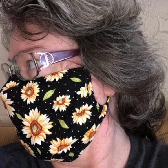 SUNFLOWERS Handwashable cotton facemask w/pol… - Picture 4 of 4